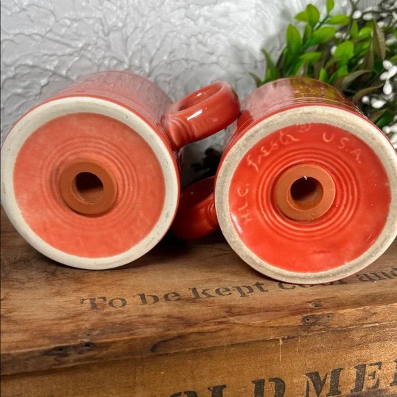 Fiesta Persimmon 1989 Salt & Pepper Shaker Set Homer Laughlin HLC USA Fiestaware - Picture 3 of 12